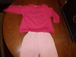 Лот джинси и блузка в розово P4092305.JPG