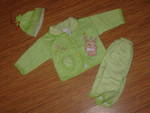 Страхотно зелено костюмче с шаПчица S7008109.JPG