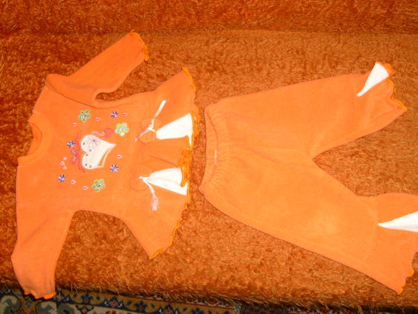 оранжево костюмче  за момиче 1111.JPG Big