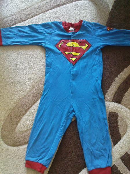 Страхотна пижамка със Супермен H&M joy1_DSC01122.jpg Big