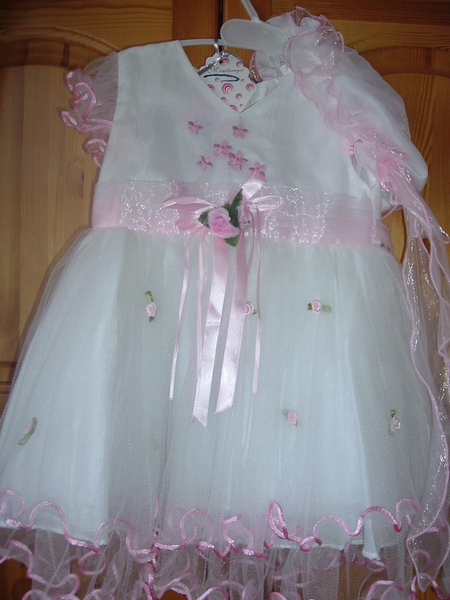 рокля за повод tania72ii_DSCF0550.JPG Big