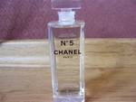 Chanel N°5 Elixir Sensuel 2011_01140003.JPG