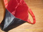 Чанта тип "торба" черно и червено Picture_2071.jpg