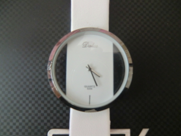 Нов бял дамски часовник CK- с включена поща fire_lady_CIMG2465.JPG Big