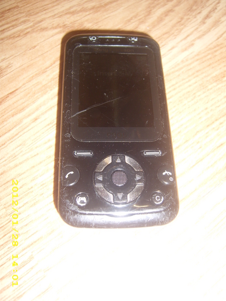 Sony Ericsson F305 Slide mobidik1980_Picture_24444982.jpg Big