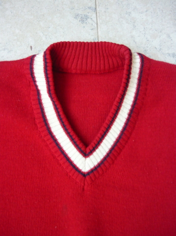 Мекичко пуловече с шпиц деклоте dioni_025007298.jpg Big