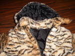 Топло тигрово палтенце SUC56755.JPG