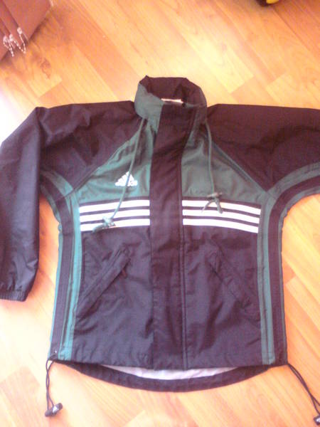 яке за вятър adidas DSC03333.jpg Big