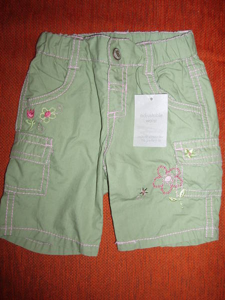 Къси панталонки за малка госпожица P1010751.JPG Big