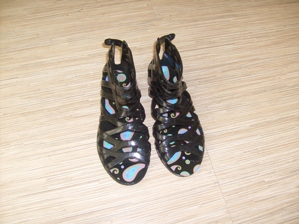 Нови сандали от George danielas_S7300716.JPG Big