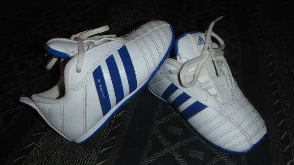 Оригинални Маратонки Adidas с пощата DSC025621.JPG Big