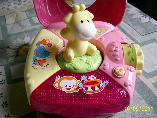 Vtech забавна музикална кутия Tedi007_PIC_5945.JPG Big