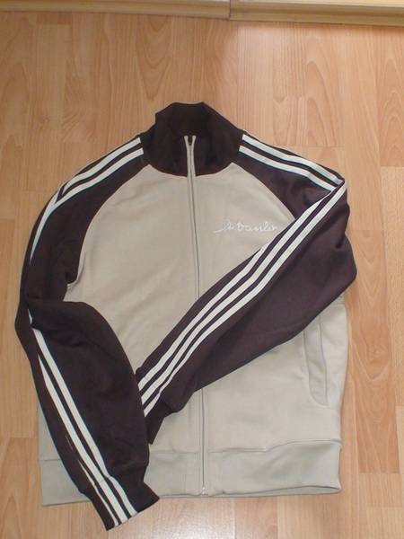 Adidas DSC017741.JPG Big