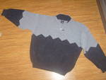 Страхотен нов пуловер в сивата гама S7007340.JPG