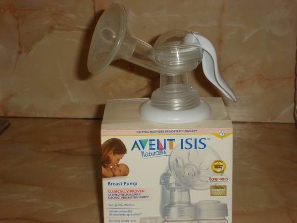 ПРОДАВАМ ПОМПА НА AVENT ISIS DSC005821.JPG Big