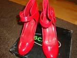Ярко червени обувки, номер 37 DSC04555_Small_.JPG