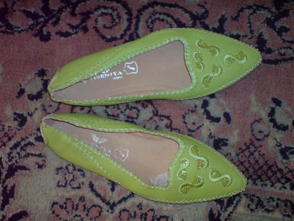 Чисто нови удобни зеленакави обувки №38. toni69_DSC05533_Custom_.JPG Big