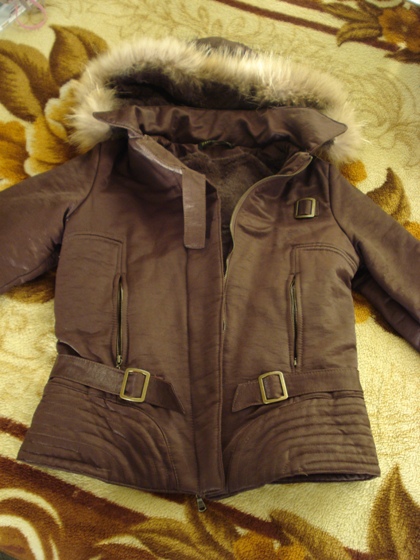 Топло якенце със сваляща се пухкава качулка SKC09_1.JPG Big