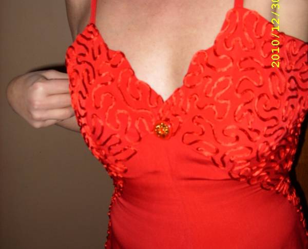 Ефектна червена рокля Clipboard041.jpg Big
