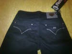Черен панталон тип дънки 211220101775.jpg