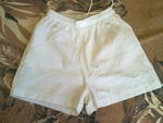 Къси бели панталонки 29112010619.jpg