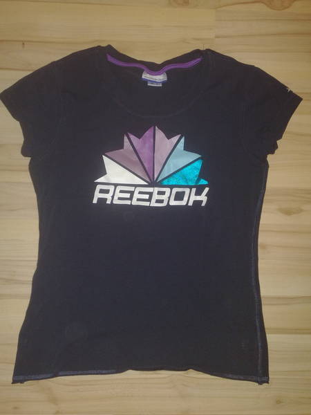 Оригинална дамска тениска "REEBOK" - нова 180320091483.jpg Big
