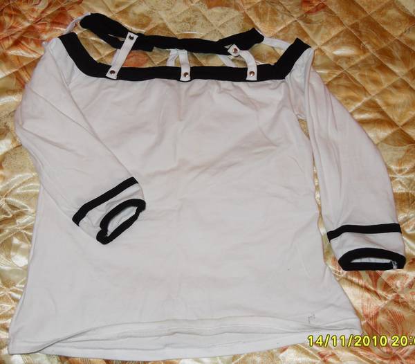 Секси блузка с ленти SDC12426.JPG Big