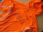 Блузка Nike р-рL-чисто нова!! DSCN2001.JPG