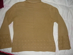 Кокетно топло пуловерче с интересни ръкави dioni_025491836.jpg
