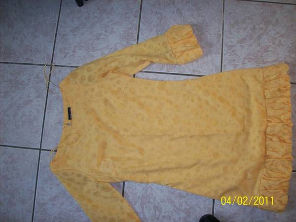 нежна жълта рокля с 3/4 ръкав wetseal 1451780318.jpg Big