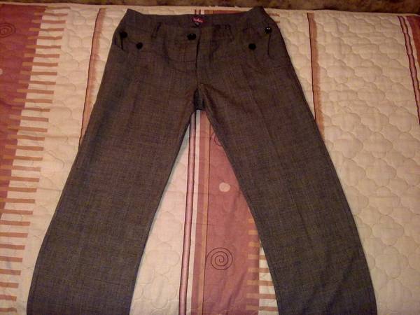 Елегантен кариран панталон Нелита 250120113279.jpg Big