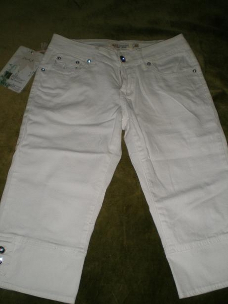 Нови бели дънки с етикет. terkapiperka_P6060014.JPG Big